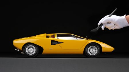 Lamborghini Countach LP400 by Amalgam Collection