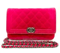 Chanel Wallet on chain Boy