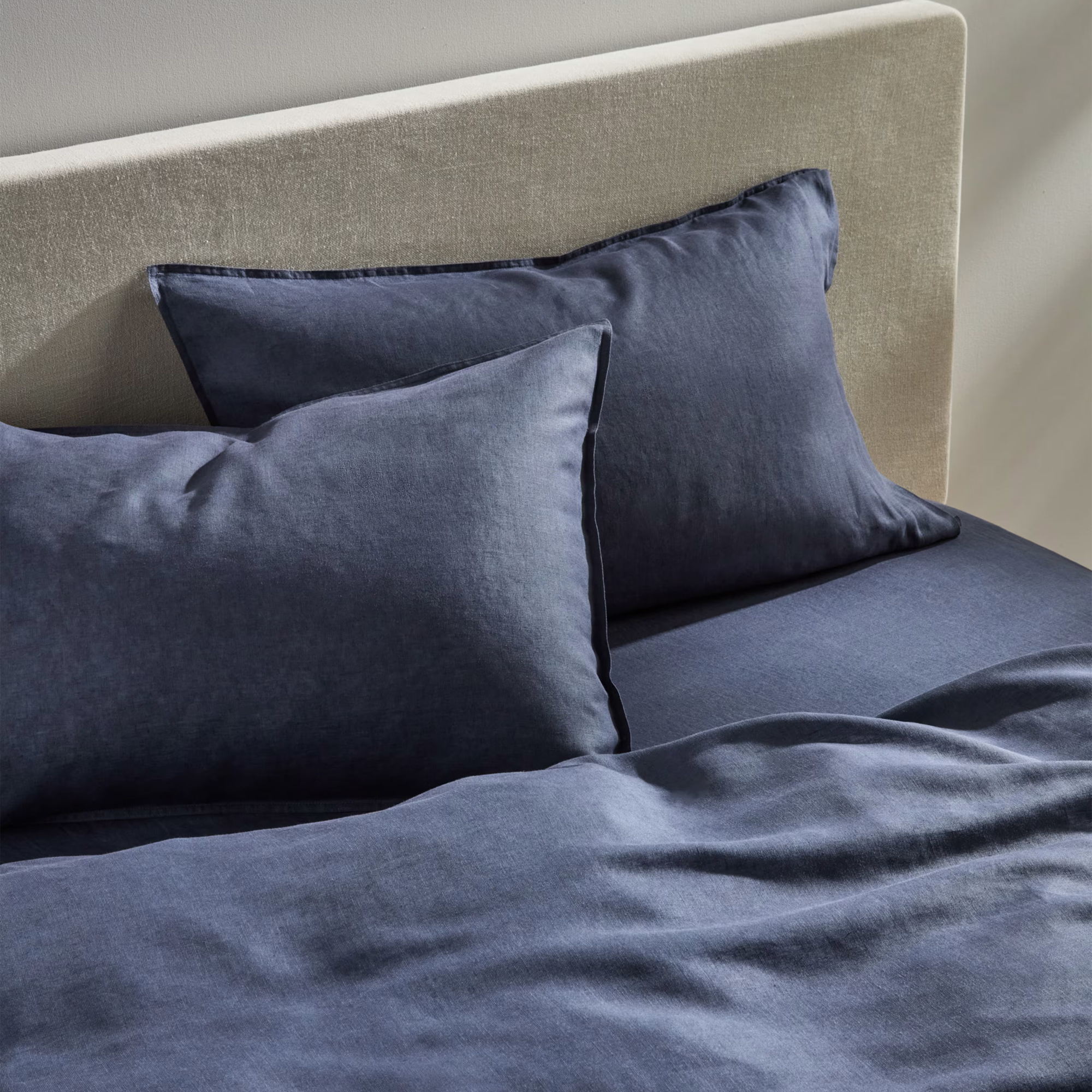 M&S Pure Linen Bedding Set navy