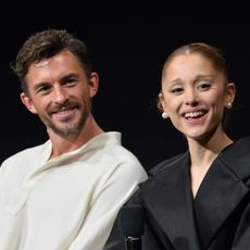 Jonathan Bailey Ariana Grande