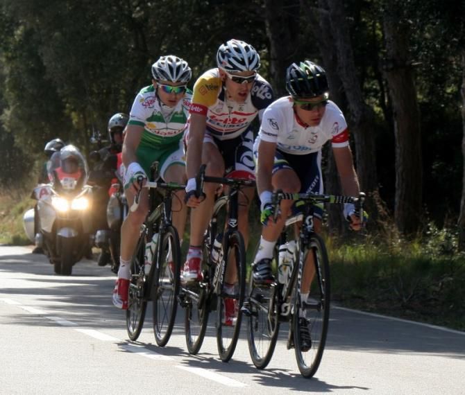 Sprint classification leader Christian Meier (Orica-GreenEdge) on the front of the day's three-man break, followed by Olivier Kaisen (Lotto Belisol) and Christophe Laborie (Sojasun).