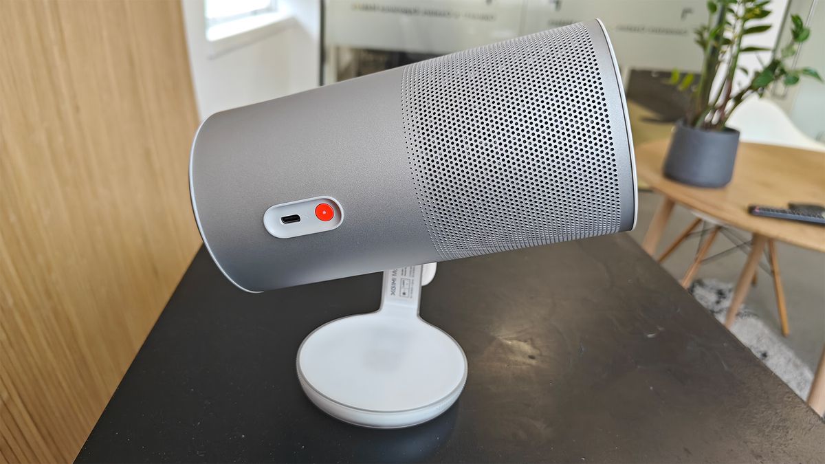 Xgimi MoGo 4 portable projector