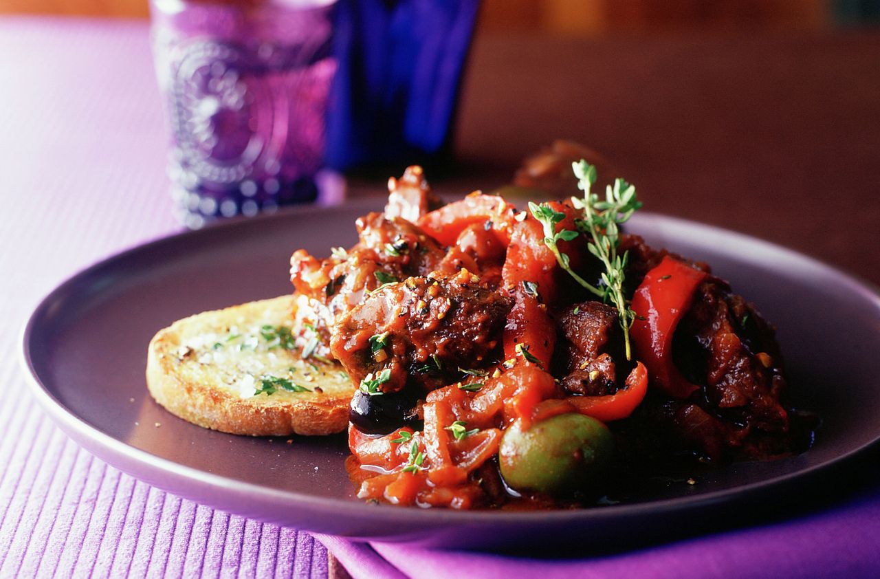 Easter roast lamb recipes: Greek lamb casserole