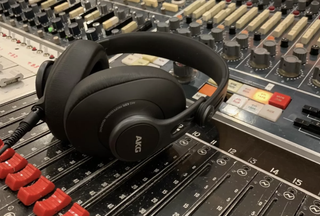 Foo Fighters’ Studio 606 Upgrades Recording Experience with AKG Headphones