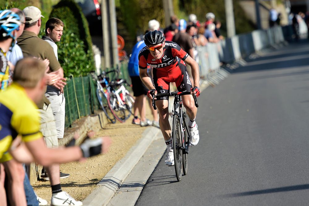 Hermans jumped away solo in the closing kilometres.