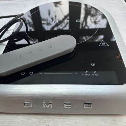 SMEG induction cooktop testing at home