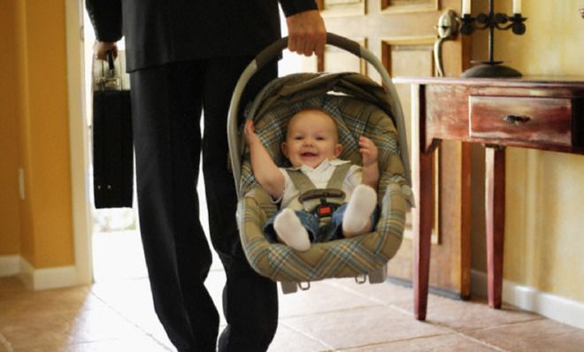 Why More Men Need To Take Paternity Leave | The Week