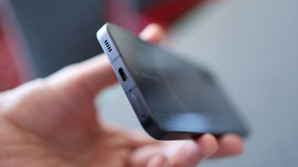 A photo of the Nothing Phone (1)