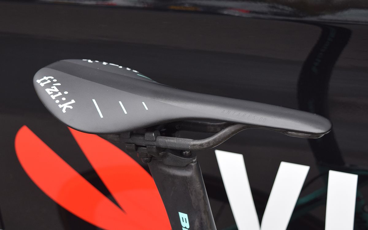 The three-time cyclo-cross world champion runs a Fizik Antares 00 saddle
