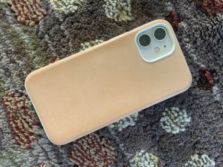 Nomad Rugged Case With Magsafe For iPhone 12 with patina