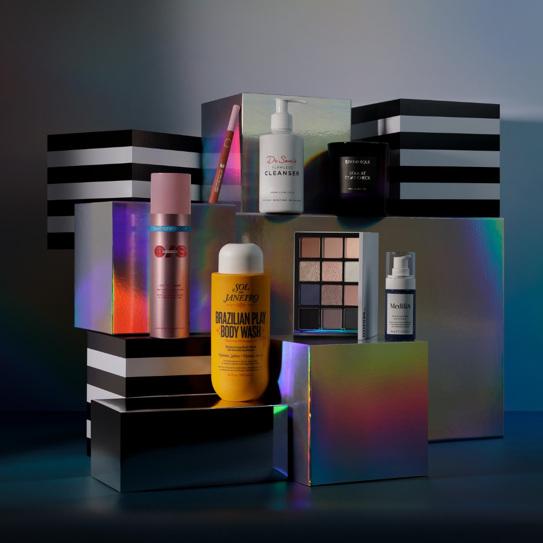Sephora Beauty Advent Calendar 2026 with its contents in front of it
