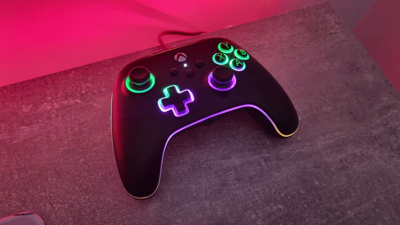PowerA Advantage