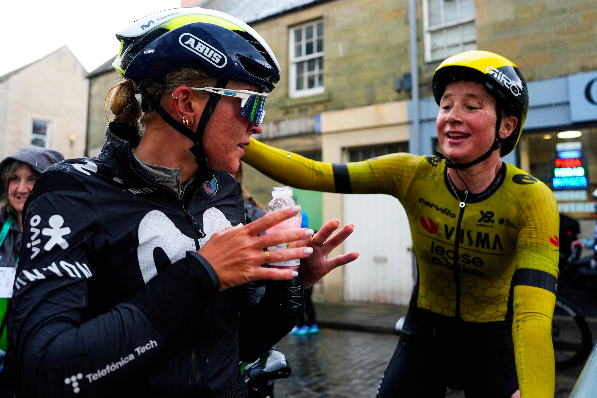 Picture by Olly Hassell/SWpix.com - 07/06/2025 - Cycling - UCI Women's World Tour - 2025 Lloyds Tour of Britain Women - Stage 3: The Scottish Borders Stage, Kelso - mogen Wolff (Team Visma | Lease a Bike) congratulates Cat Ferguson (Movistar Team) on winning Stage 3 in Kelso