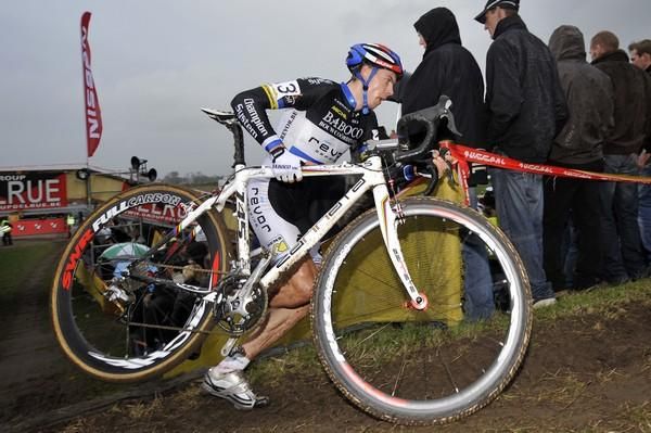 Mariusz Gil (Revor)