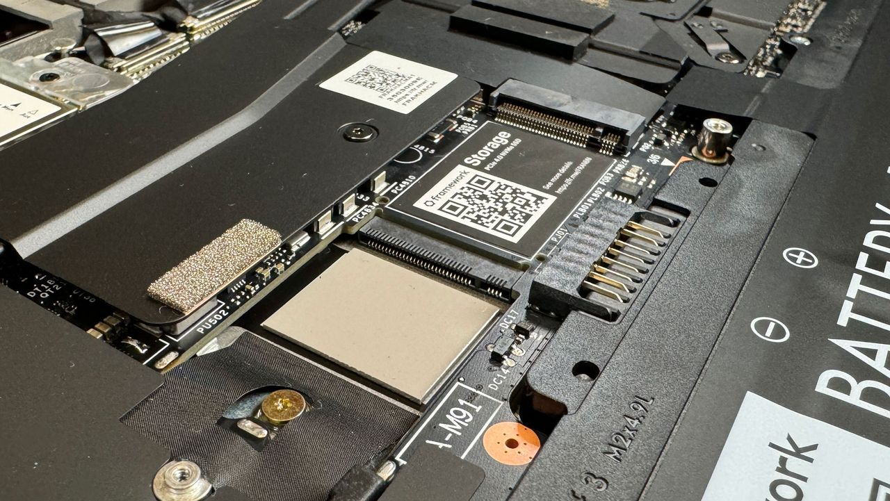 Framework Laptop 16