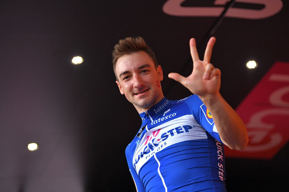 Elia Viviani (Quick-Step Floors) wins stage 13, his third victory at the Giro d'Italia 2018