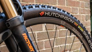 Hutchinson Skeleton Racing Lab tire