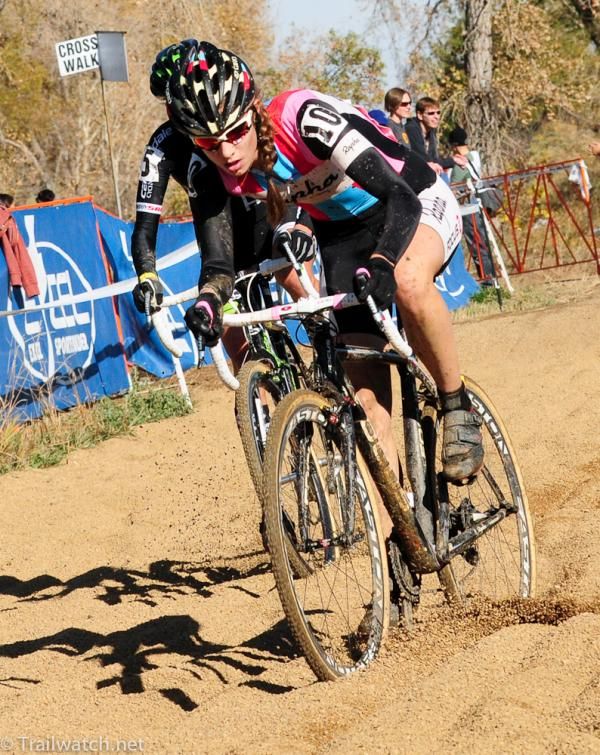 Julie Krasniak (Rapha Focus) having a bit of a problem holding a line