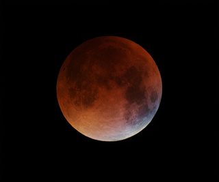 Lunar Total Eclipse from Italy