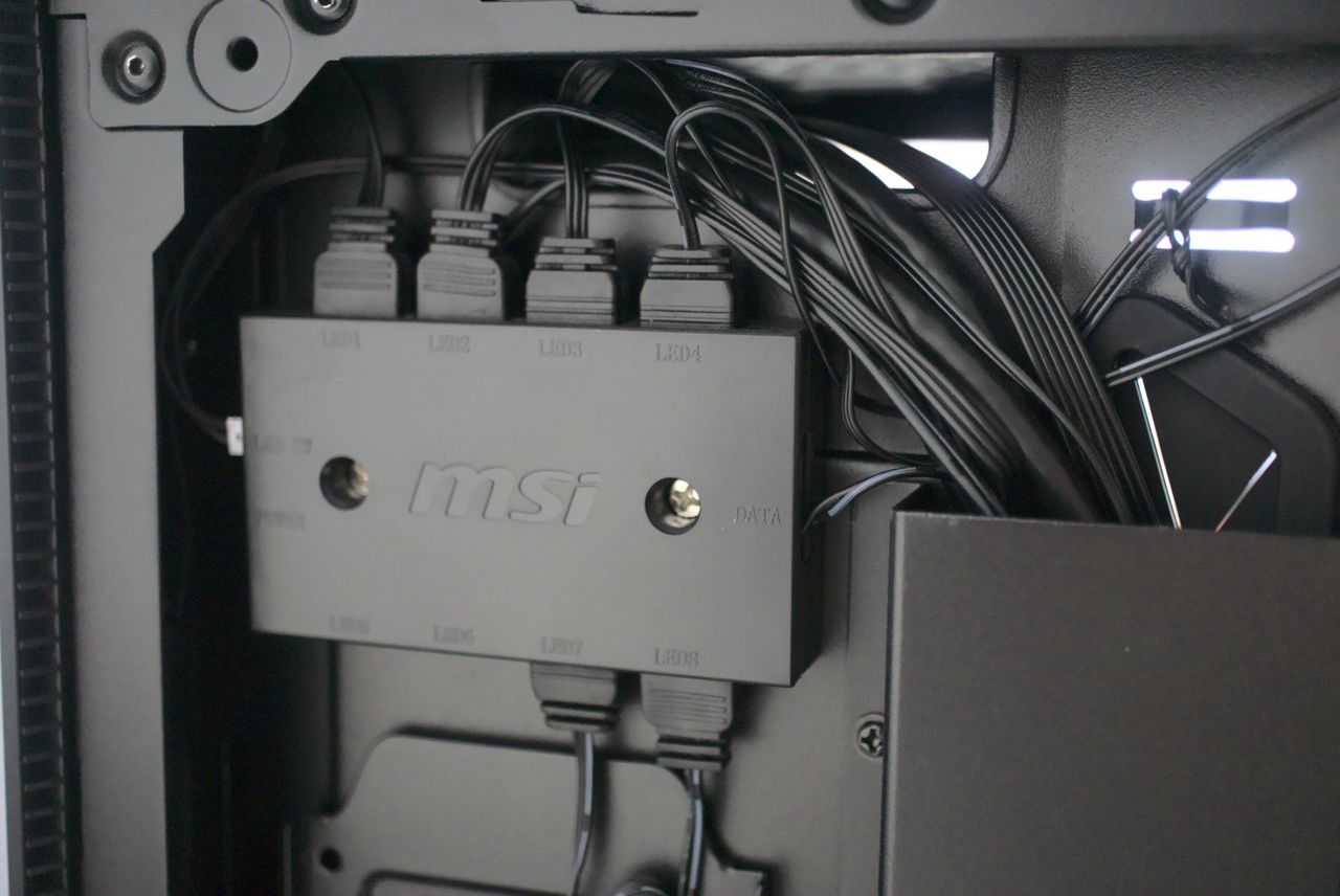MSI Aegis R