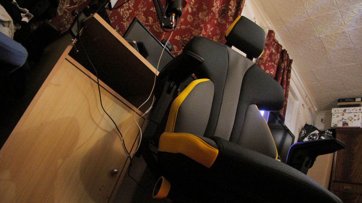 Sybr Si1 gaming chair