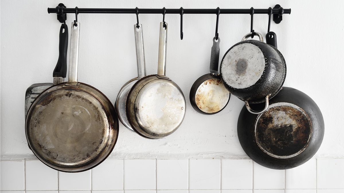 This Easy-to-Clean Nonstick Cookware Passed Our Editors' Rigorous