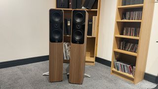 Q Acoustics 5040 floorstanding speakers on carpet in the What Hi-Fi? test rooms