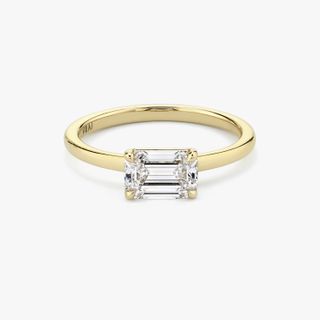 Emerald Engagement Ring in Yellow Gold | Vrai