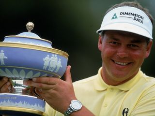 Darren Clarke beat Tiger Woods to win the 2000 Andersen Consulting Match Play