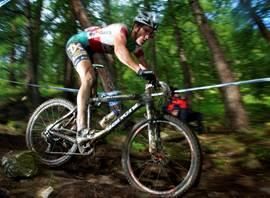 Gerhard Kerschbaumer (TX Active Bianchi) on his way to a World Cup win in France