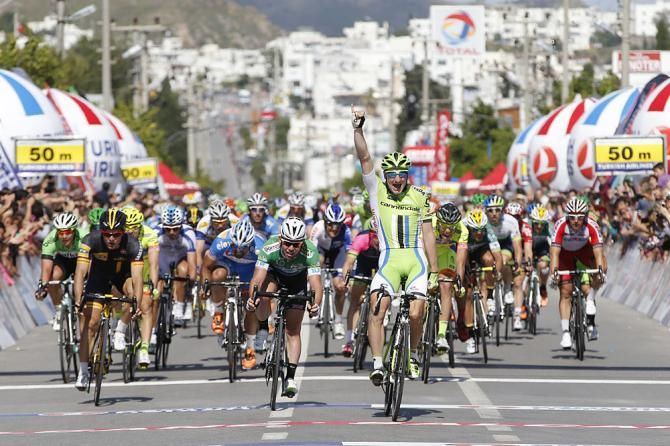 Elia Viviani (Cannondale) wins stage 5 at the Tour of Turkey