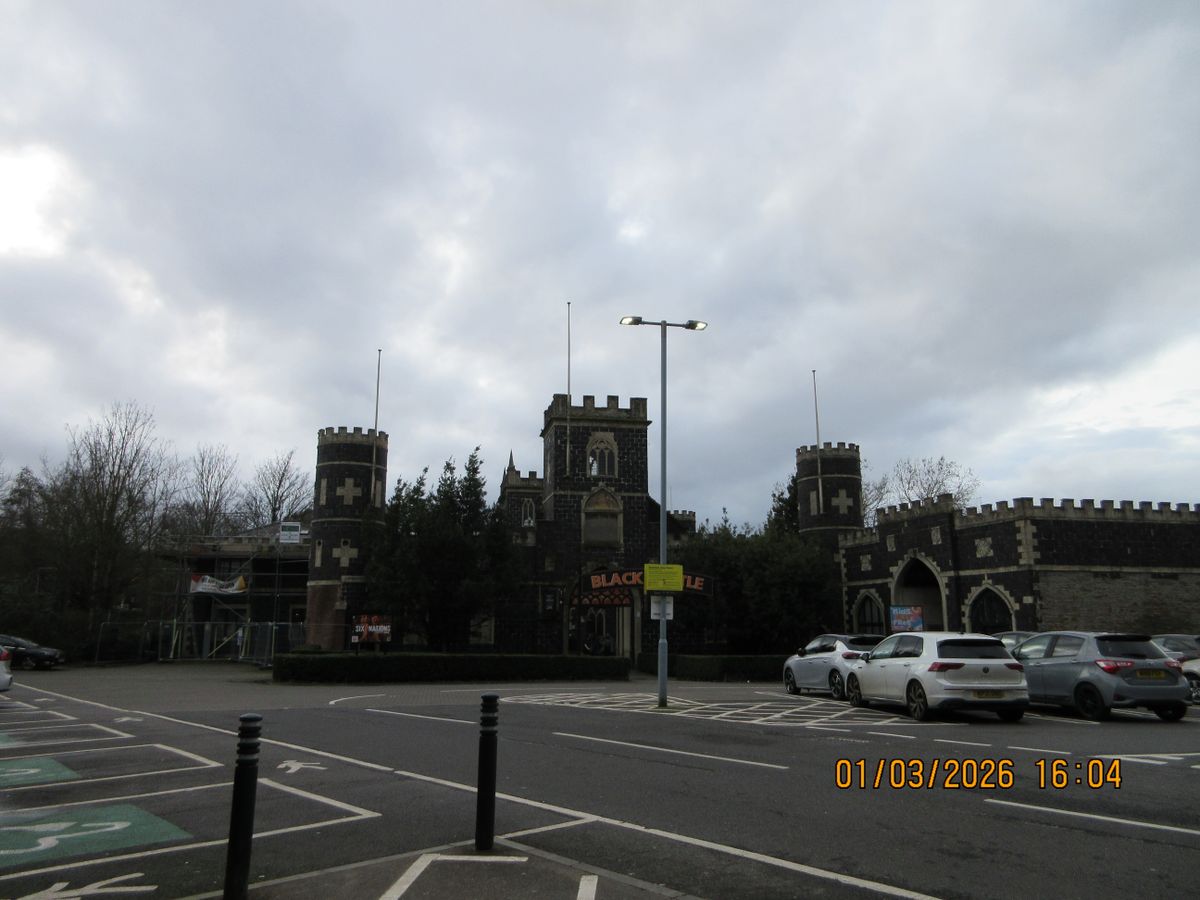 A photo taken on a Canon PowerShot Elph 360 HS A / IXUS 285 HS A compact camera