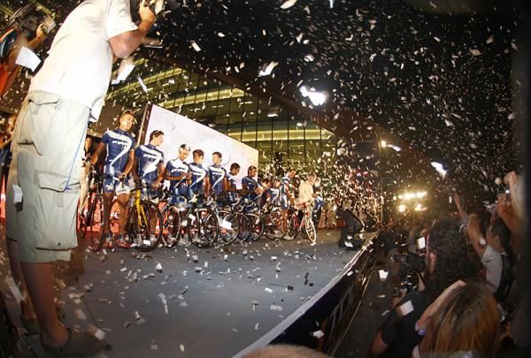 Confetti explodes over the home team from Argentina