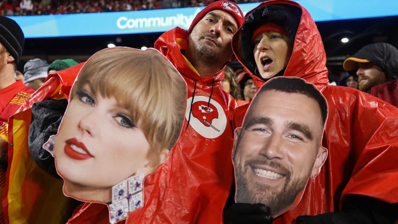 Taylor Swift and Travis Kelce