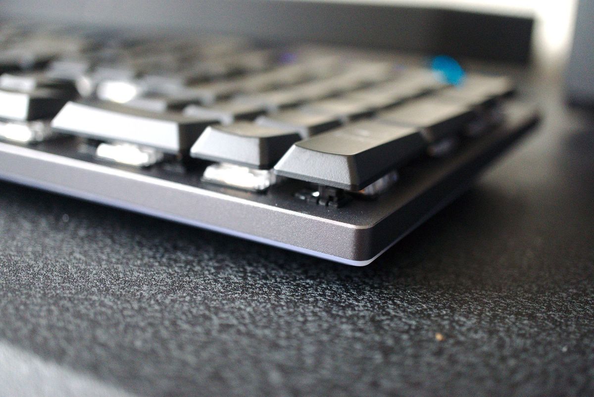 Hexgears Venture review: Stunning low-profile mechanical typing with ...