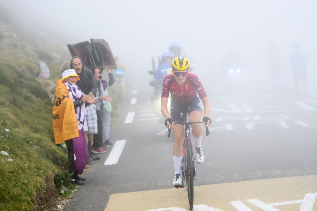 Demi Vollering celebrating at the end of stage 7 of the Tour de France Femmes