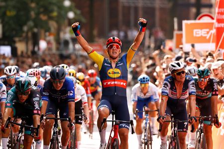 Mads Pedersen (Lidl-Trek) wins BEMER Cyclassics.