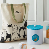 Cat-owners can relax over the weekend with a pina colada in hand and a range of delicious treats for both them and their feline friends, as this box comes packed with tasty goodies.