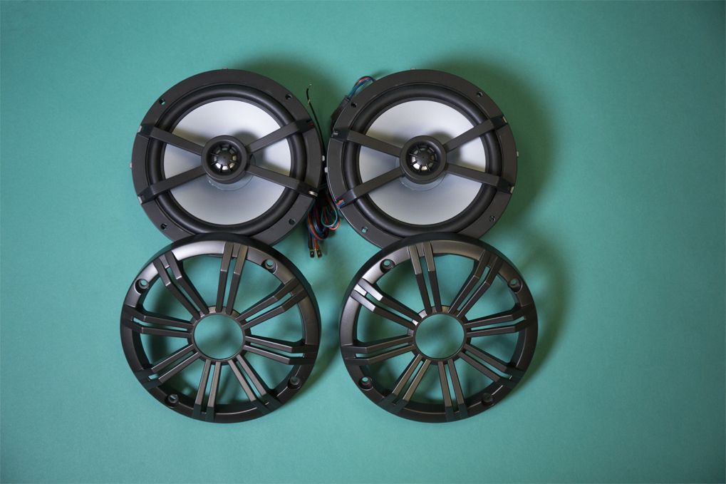 kicker km654