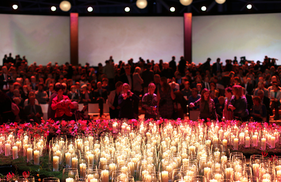 Mourners honor those lost on Malaysia Airlines Flight 17