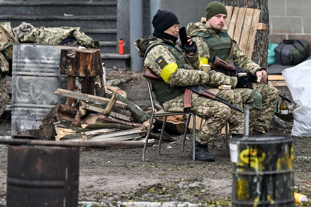 Ukrainian soldiers