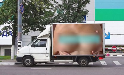Russian billboard featuring bare breasts causes 500 accidents in one day