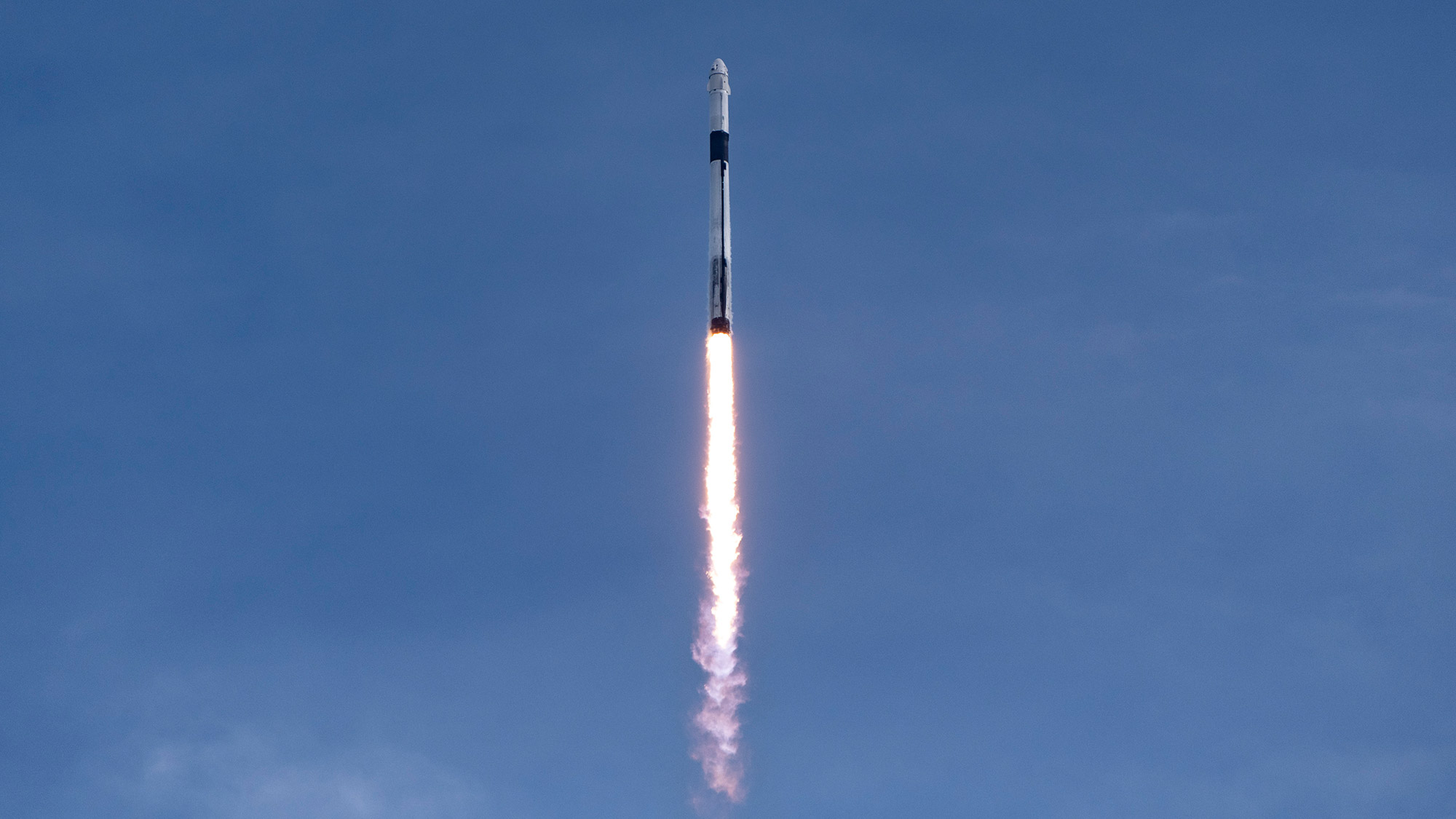 In photos: SpaceX's amazing Crew Dragon in-flight abort test launch | Space