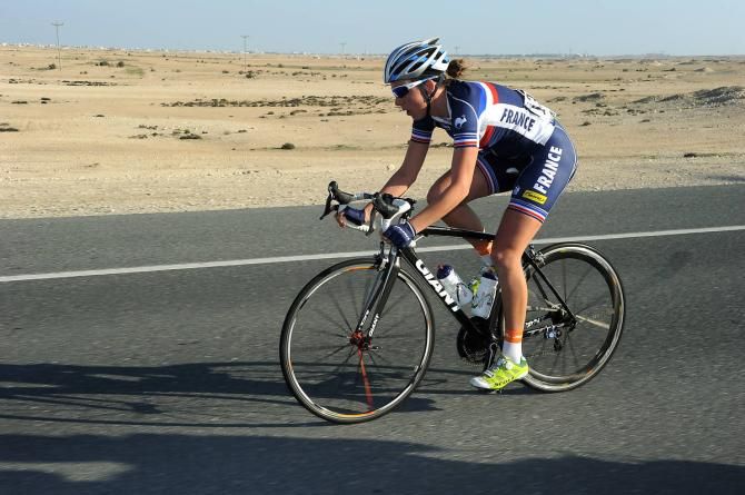 Aude Biannic, on the attack in the 2014 Tour of Qatar, will be part of the Spanish Lointek team's line-up for the inaugural Women's Tour in Great Britain