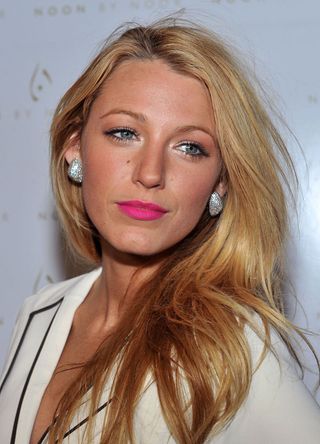 Blake Lively attends a fashion show in New York in 2012