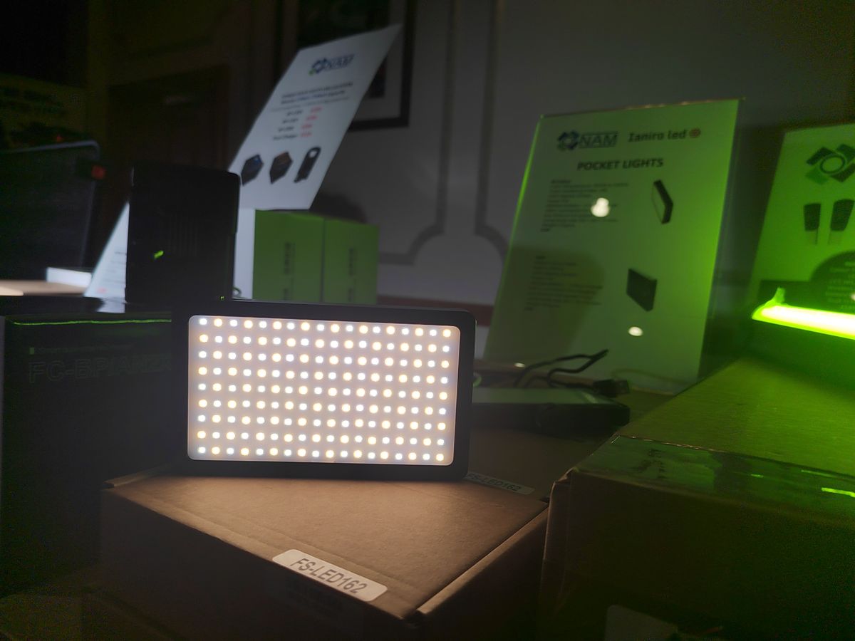 Ianiro pocket LED light