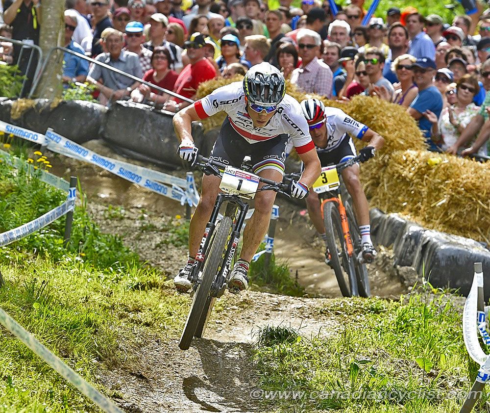 Nino Schurter (Scott-Odlo MTB Racing Team) attacks