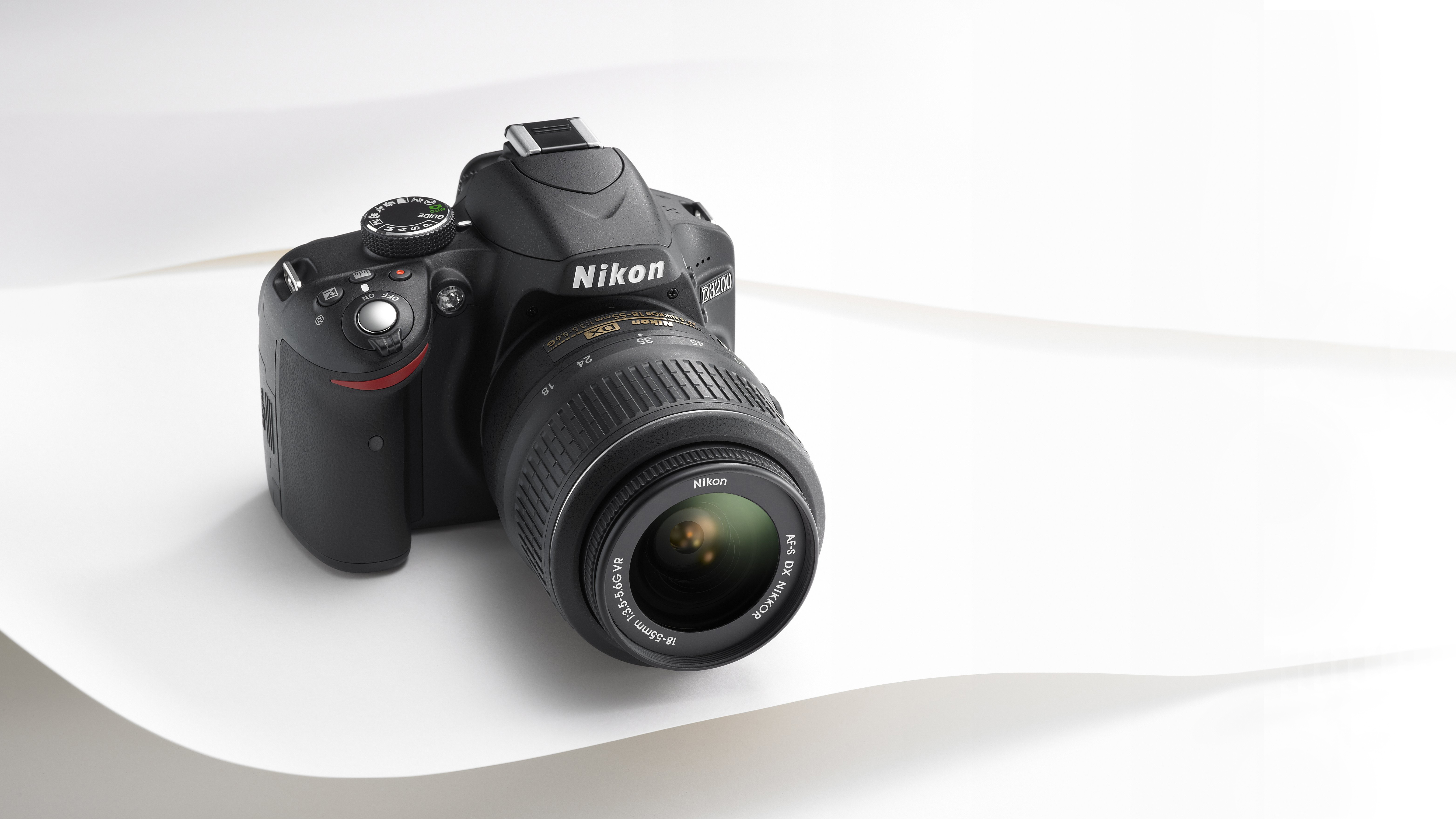  Nikon D3200 24.2 Megapixel HD Video,Wi-Fi