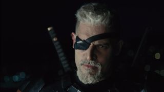 Deathstroke listening to Lex Luthor in Zack Snyder's Justice League