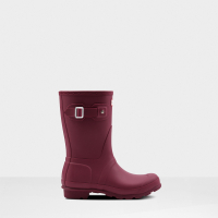 Hunter Women's Original Short Wellies - Red Algae | RRP: £90.00 | now £54.00 + extra 10% off with code 'T310'